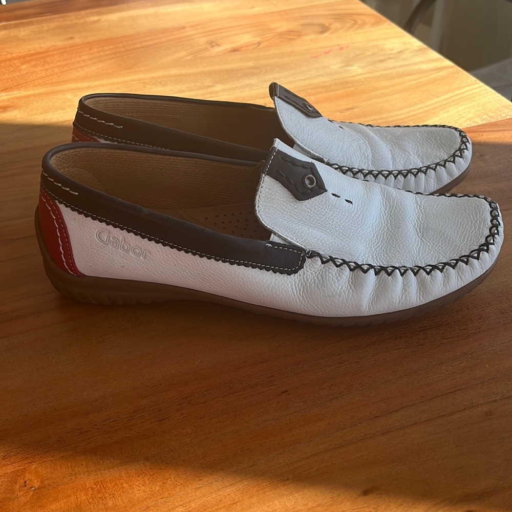 Gabor California Soft Moccasins sz 8